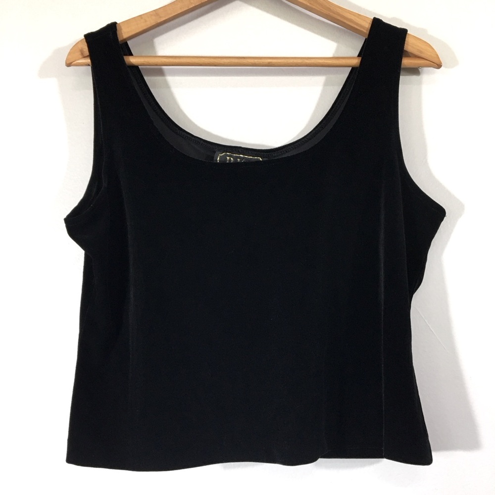 R&K Evening Cropped Velvet Tank Top‎